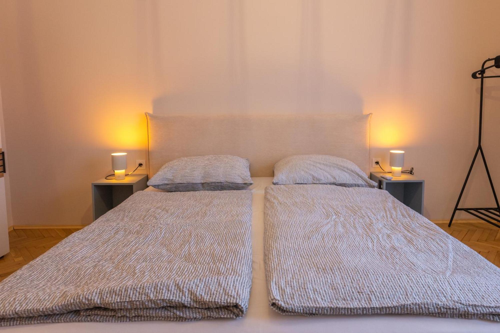 D6 Apartments Siófok Kültér fotó